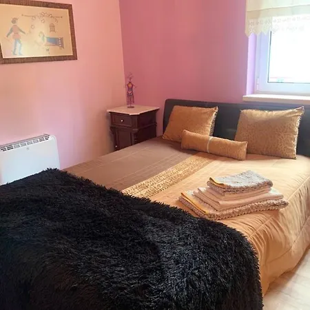 Charming House With Mountain View In Manteigas, Fireplace Holiday home *