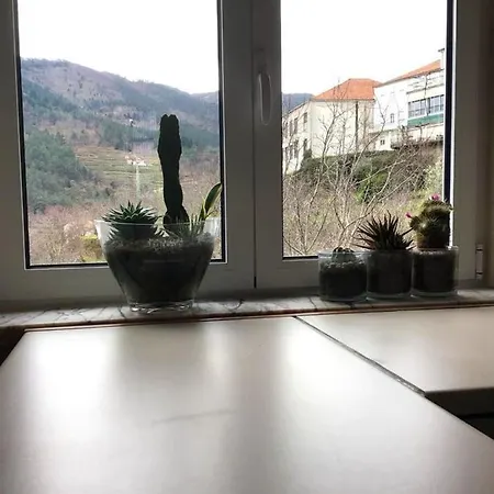 Casa de Férias Charming House With Mountain View In Manteigas, Fireplace