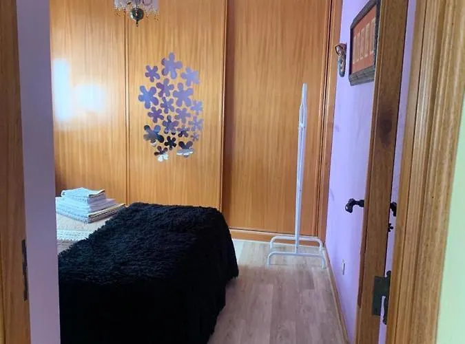 Charming House With Mountain View In Manteigas, Fireplace